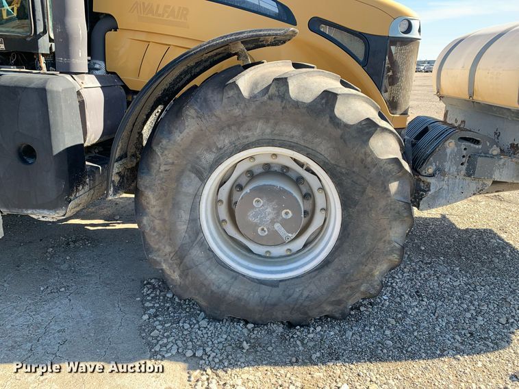 image for item DP8825 2010 Challenger MT675C MFWD tractor