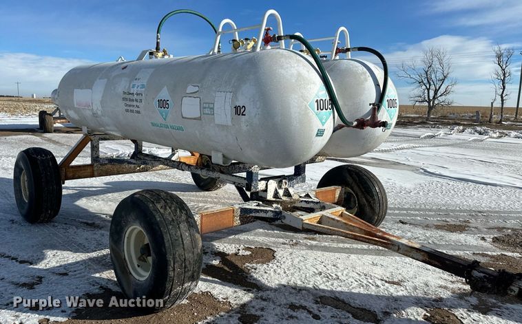 image for item EK9920 NH3 tank trailer