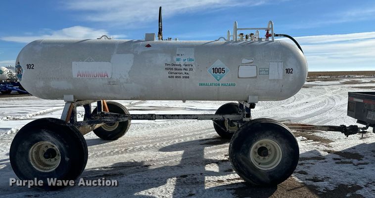 image for item EK9920 NH3 tank trailer