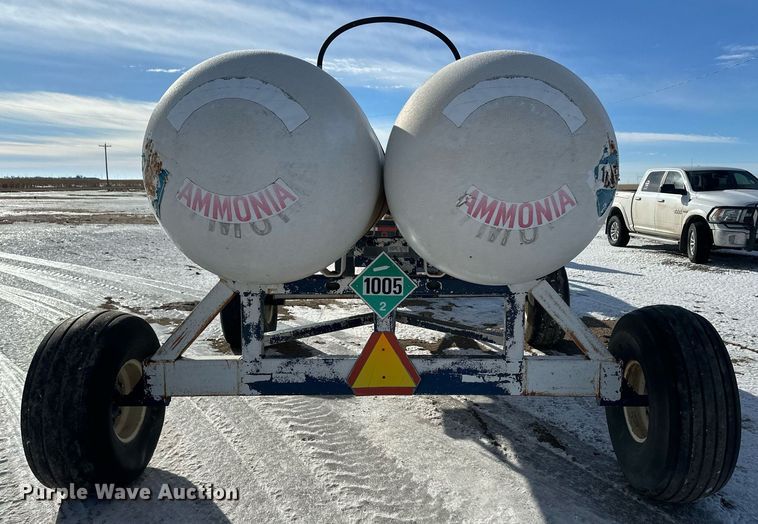 image for item EK9920 NH3 tank trailer