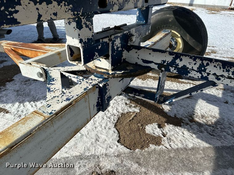 image for item EK9920 NH3 tank trailer