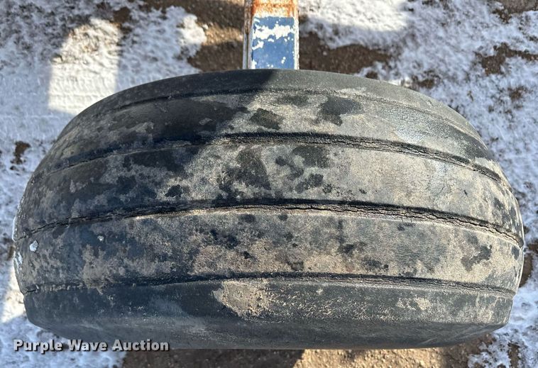 image for item EK9920 NH3 tank trailer