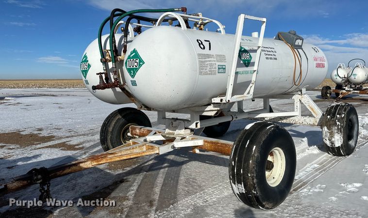 image for item EK9921 NH3 tank trailer