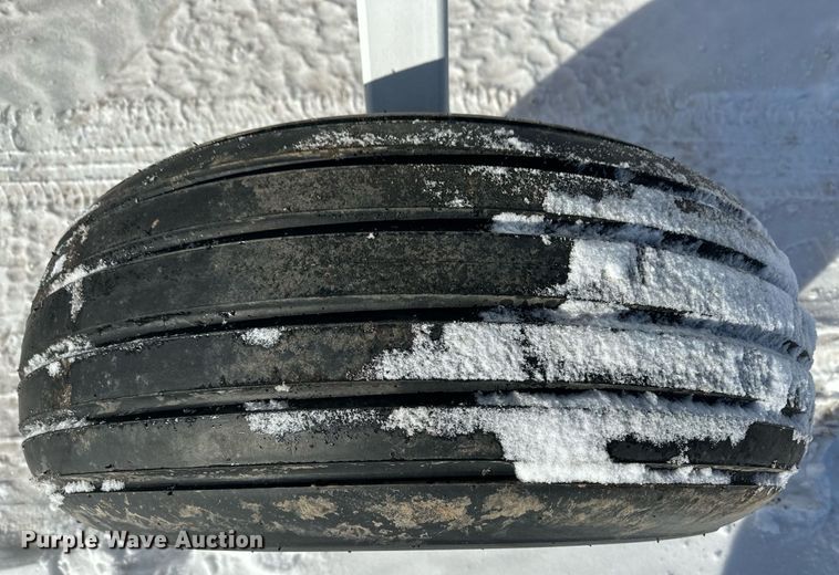 image for item EK9922 NH3 tank trailer