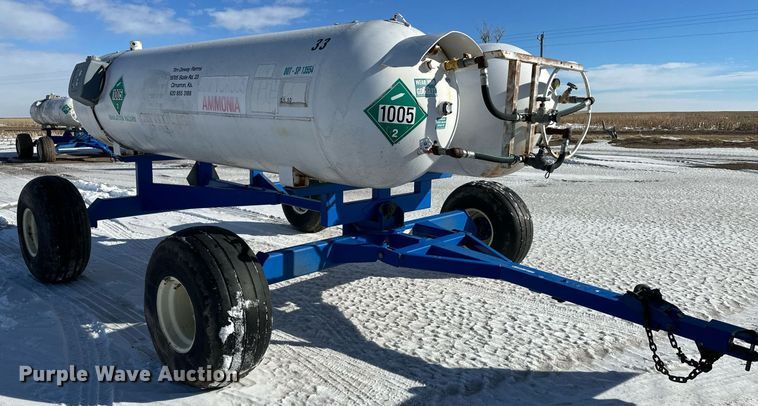 image for item EK9923 Behnke NH3 tank trailer