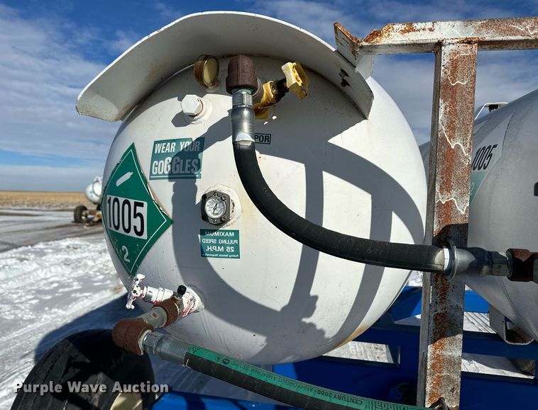 image for item EK9923 Behnke NH3 tank trailer