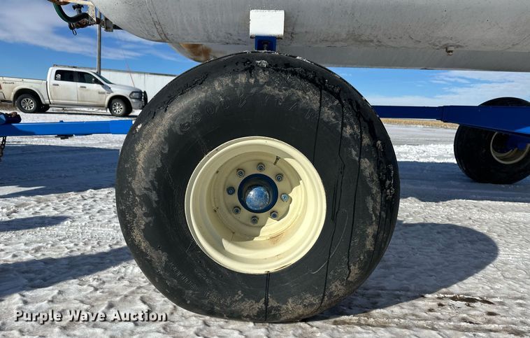 image for item EK9923 Behnke NH3 tank trailer