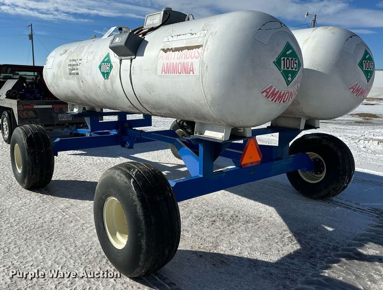 image for item EK9924 Behnke NH3 tank trailer