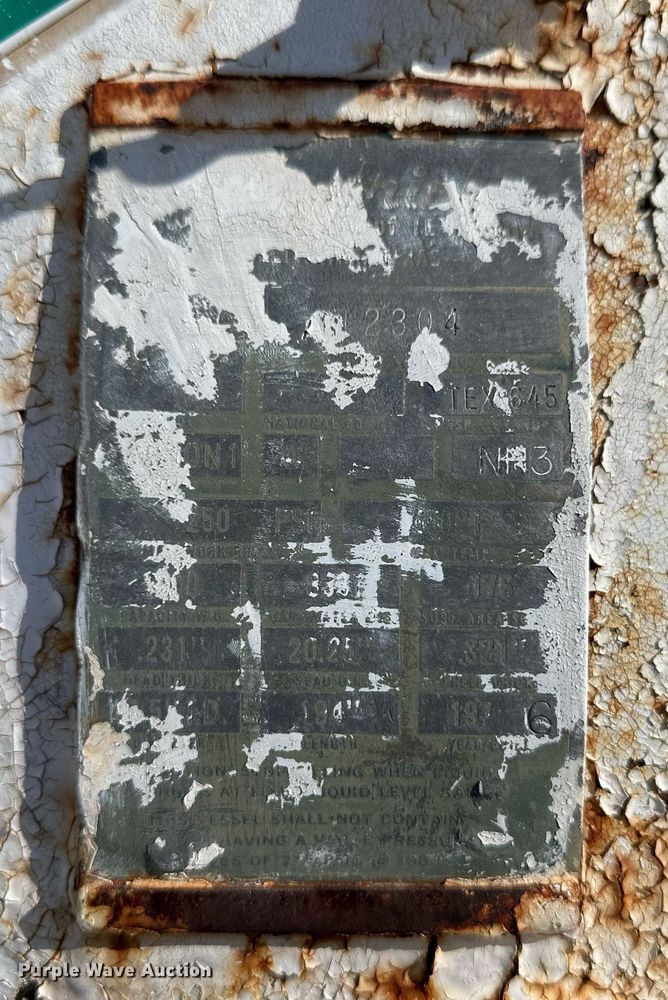 image for item EK9925 Behnke NH3 tank trailer