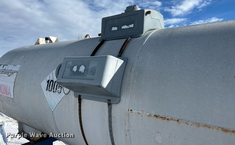 image for item EK9925 Behnke NH3 tank trailer