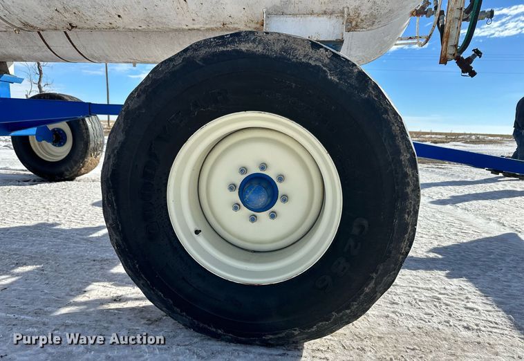 image for item EK9925 Behnke NH3 tank trailer