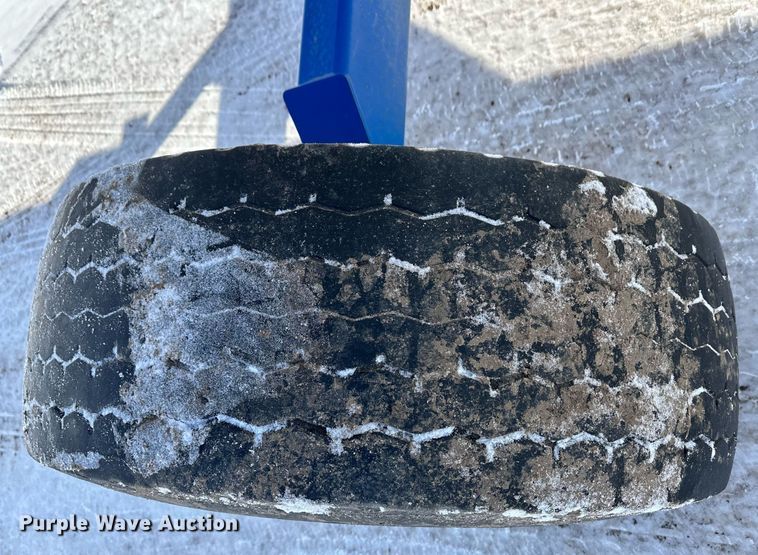 image for item EK9925 Behnke NH3 tank trailer