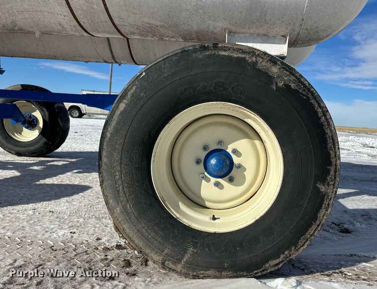 image for item EK9925 Behnke NH3 tank trailer