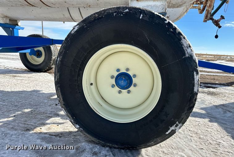 image for item EK9926 Behnke NH3 tank trailer