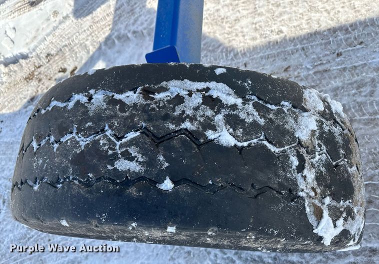 image for item EK9926 Behnke NH3 tank trailer