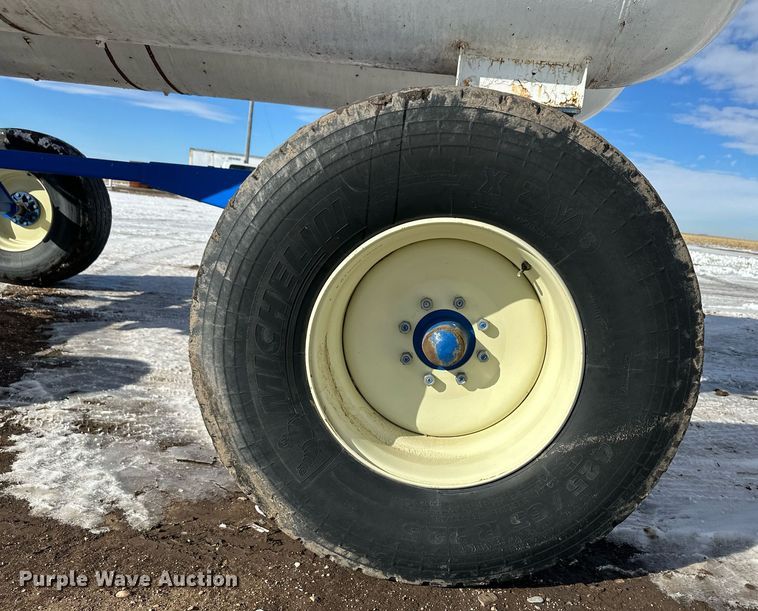 image for item EK9926 Behnke NH3 tank trailer