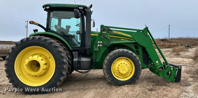 image for item EK9933 2010 John Deere 8320R MFWD tractor