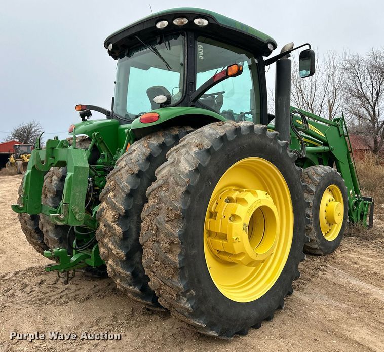 image for item EK9933 2010 John Deere 8320R MFWD tractor