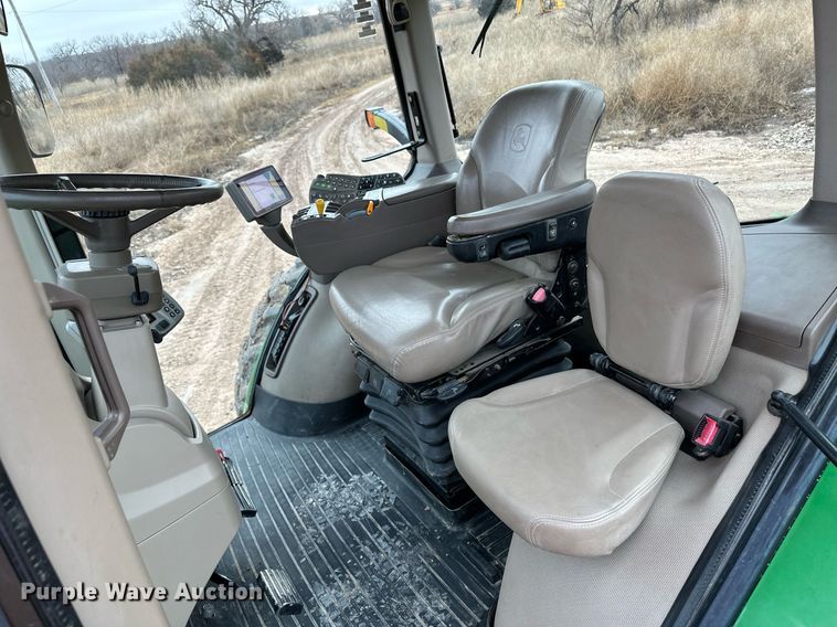 image for item EK9933 2010 John Deere 8320R MFWD tractor