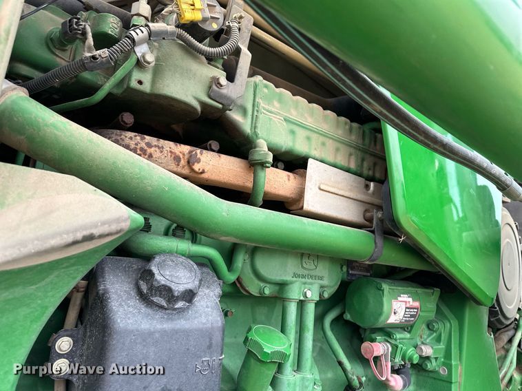 image for item EK9933 2010 John Deere 8320R MFWD tractor