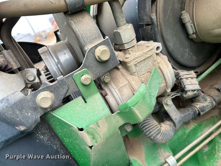 image for item EK9933 2010 John Deere 8320R MFWD tractor