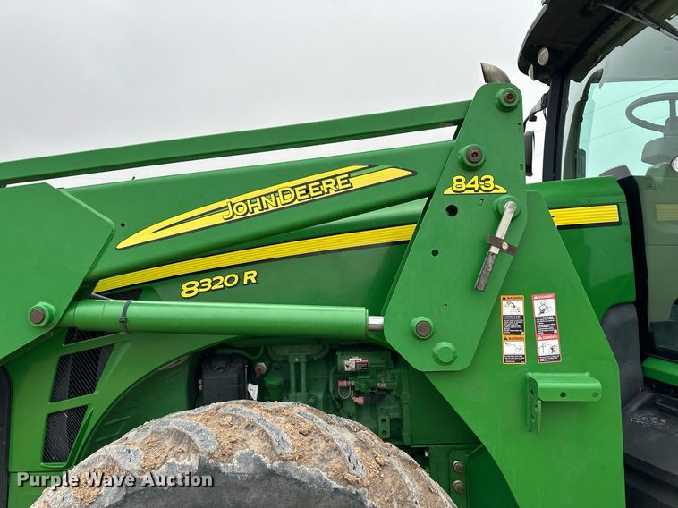 image for item EK9933 2010 John Deere 8320R MFWD tractor