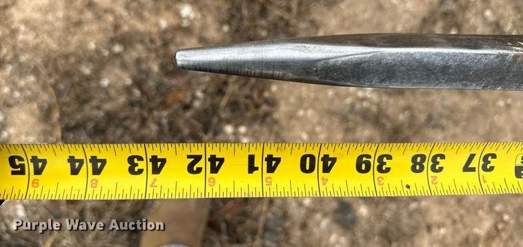 image for item EK9933 2010 John Deere 8320R MFWD tractor