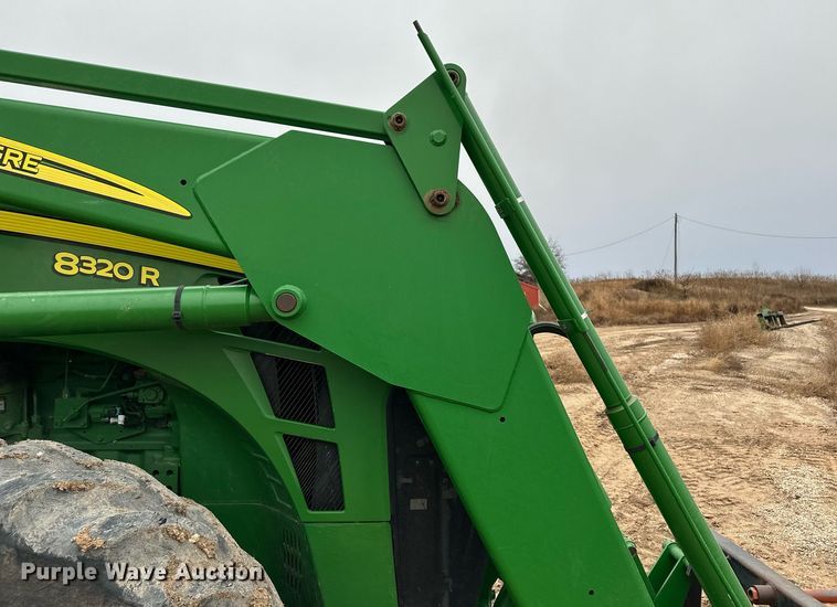 image for item EK9933 2010 John Deere 8320R MFWD tractor