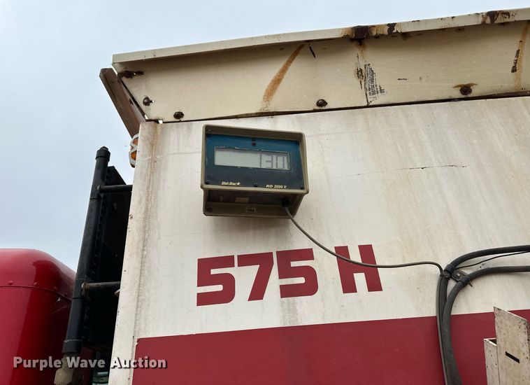 image for item EK9935 2002 Peterbilt 330 feed mixer truck