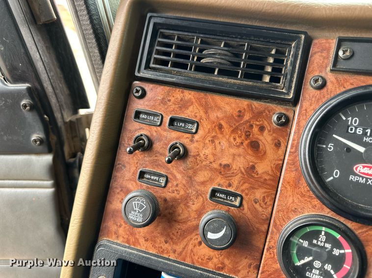 image for item EK9935 2002 Peterbilt 330 feed mixer truck