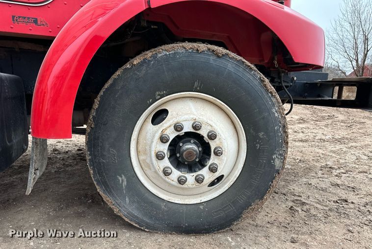 image for item EK9935 2002 Peterbilt 330 feed mixer truck