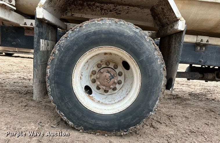 image for item EK9935 2002 Peterbilt 330 feed mixer truck