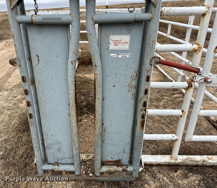 image for item EK9942 Livestock corral