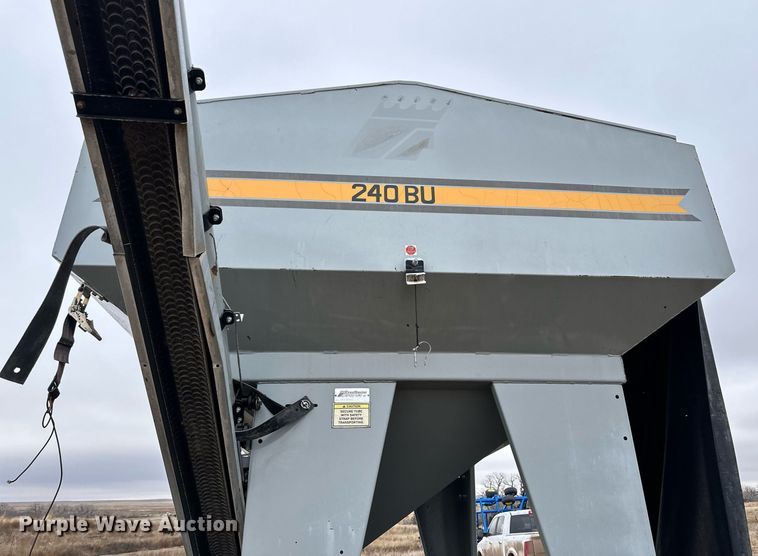 image for item EK9946 Speed King 240 fertilizer tender