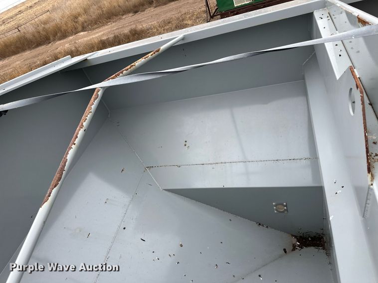 image for item EK9946 Speed King 240 fertilizer tender