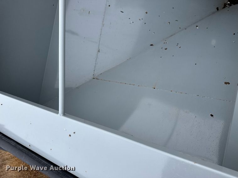 image for item EK9946 Speed King 240 fertilizer tender