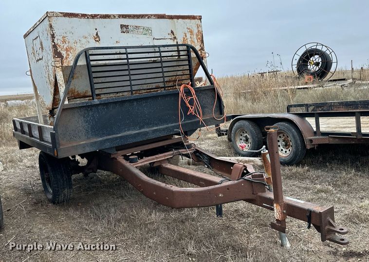 image for item EK9947 Shop built cake feeder trailer