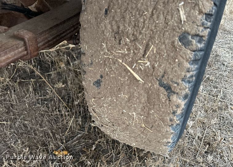 image for item EK9947 Shop built cake feeder trailer