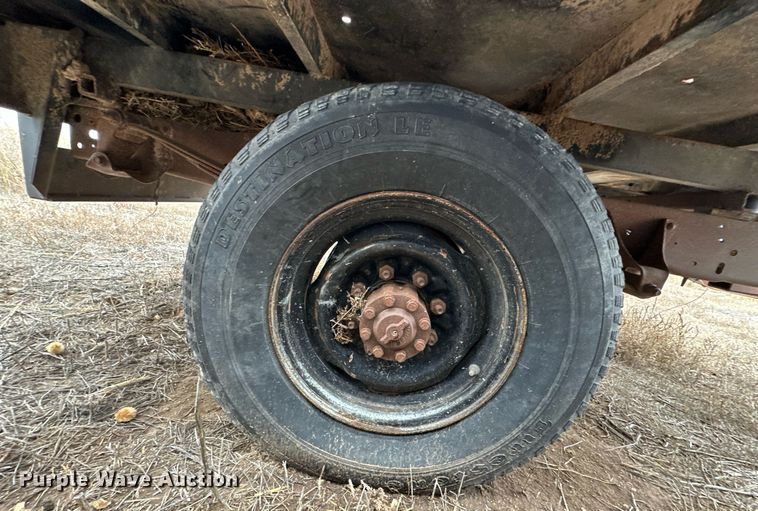 image for item EK9947 Shop built cake feeder trailer