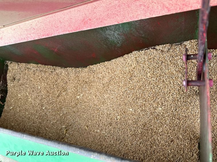 image for item EK9950 Great Plains Solid Stand 27 grain drill