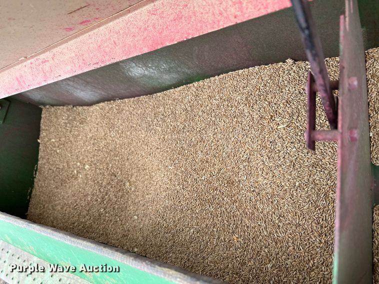 image for item EK9950 Great Plains Solid Stand 27 grain drill