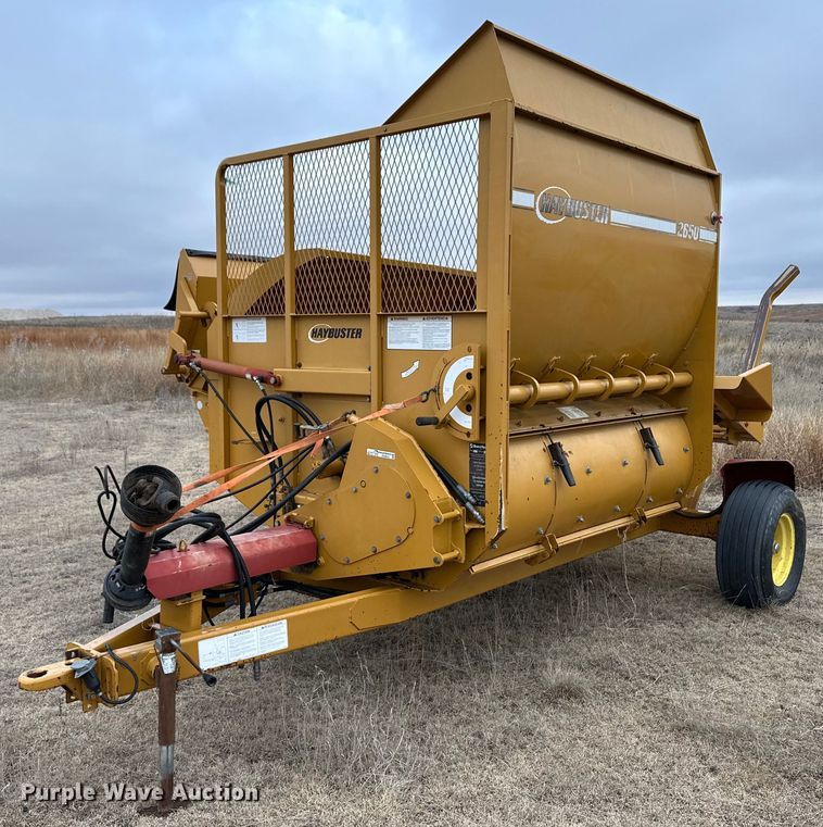 image for item EK9953 Haybuster 2650 bale processor