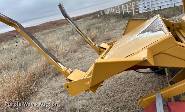 image for item EK9953 Haybuster 2650 bale processor