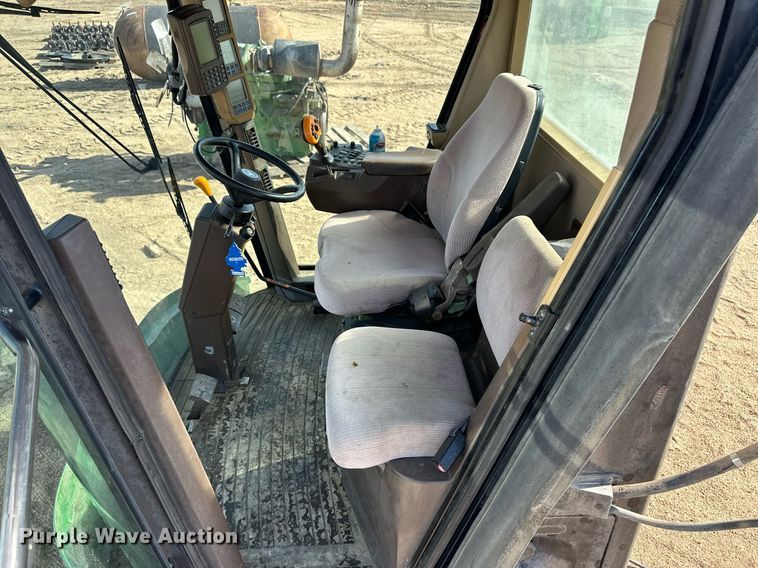 image for item EK9968 John Deere combine cab