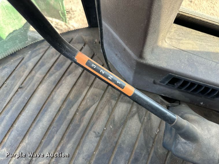 image for item EK9968 John Deere combine cab