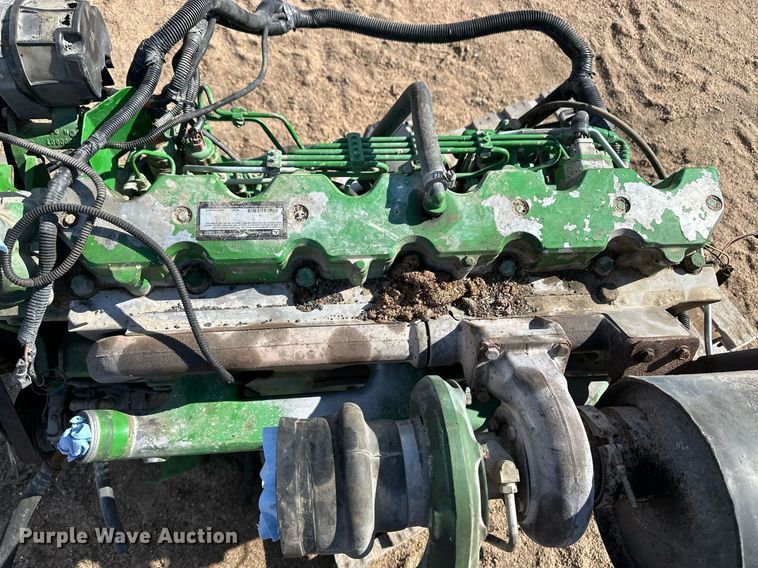 image for item EK9969 John Deere engine