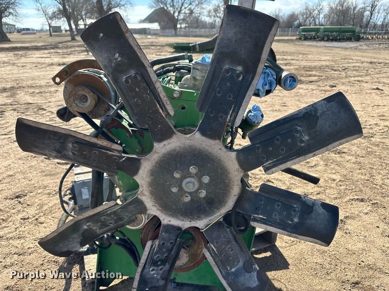 image for item EK9969 John Deere engine