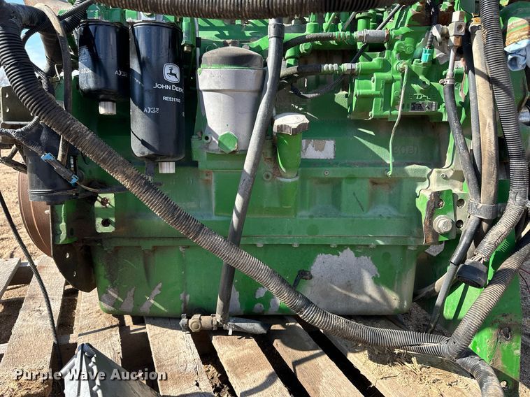 image for item EK9969 John Deere engine