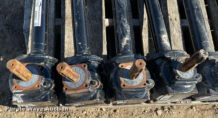 image for item EK9974 (8) Comer Industries gearboxes