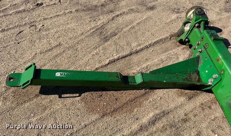 image for item EK9975 John Deere combine rear axle